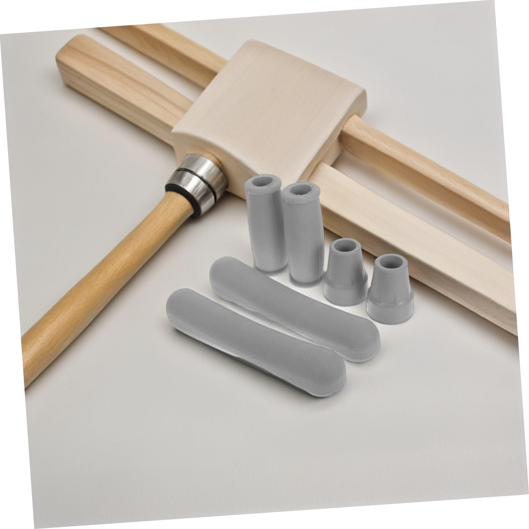 PLAFOPE 4 Set Kit Accessori Stampelle con Cuscinetti Sottoascellari Morbidi Impugnature Ergonomiche Antiscivolo e Gommini in Gomma per Bastoni da Passeggio e Deambulatori Protezione