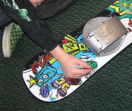 EMSCO Group Graffiti Snowboard