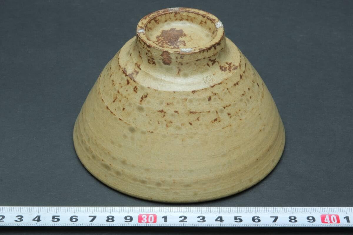 Amazon.co.jp: 5625 瀬戸焼 名工 加藤英一 (師 藤井達吉)灰釉 茶碗