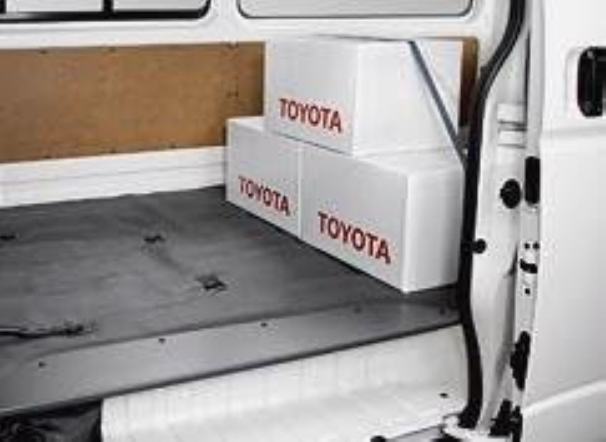 Amazon | トヨタ(Toyota) 純正部品 HIACE ハイエース ステップ