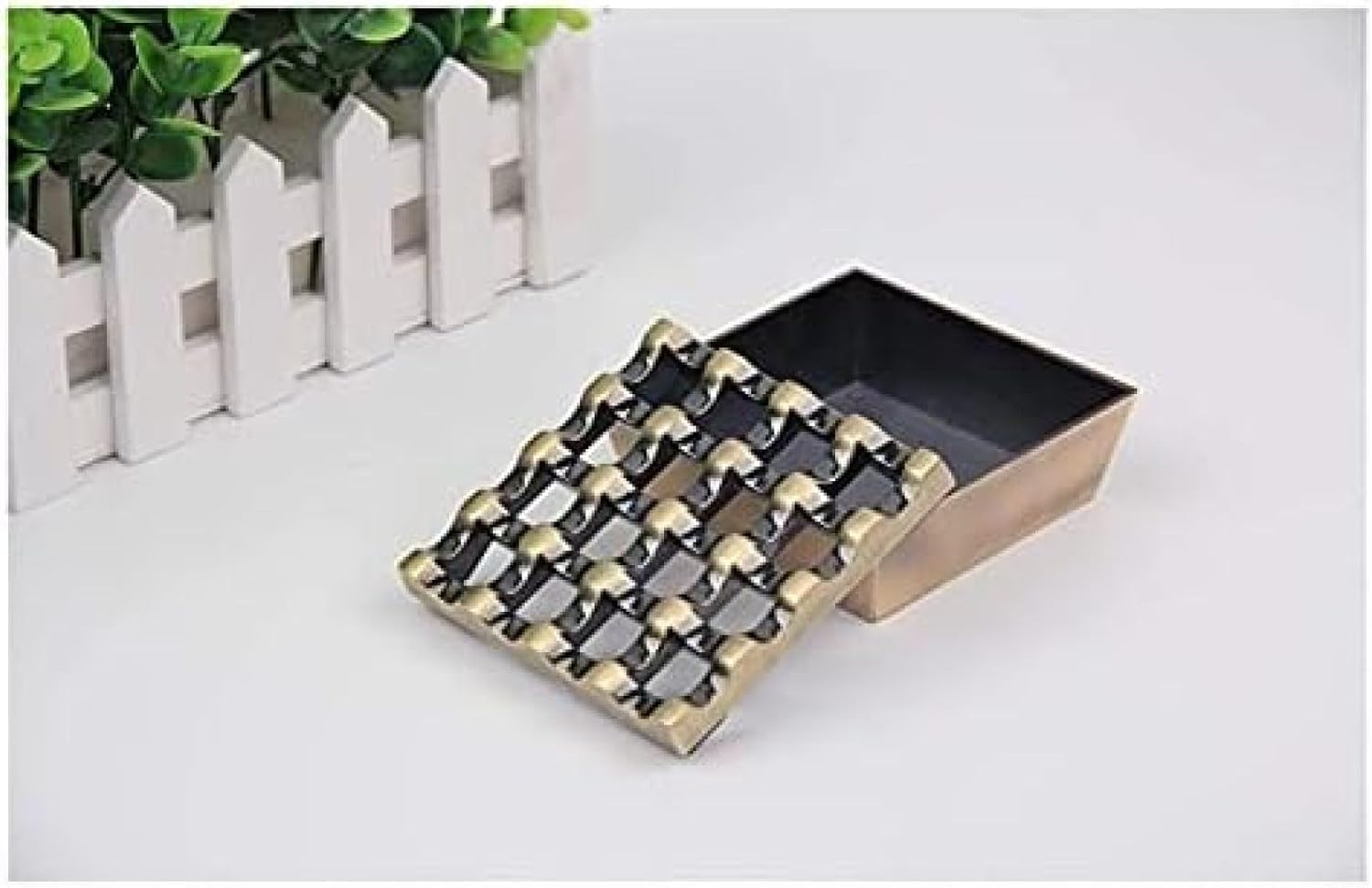 Cenicero De Metal para Cigarros Al Aire Libre - Ceniceros para Cigarrillos A Prueba De Viento Cenicero Grande De 16 Orificios Cenicero para Cigarrillos Al Aire Libre A Prueba De Viento Decoración