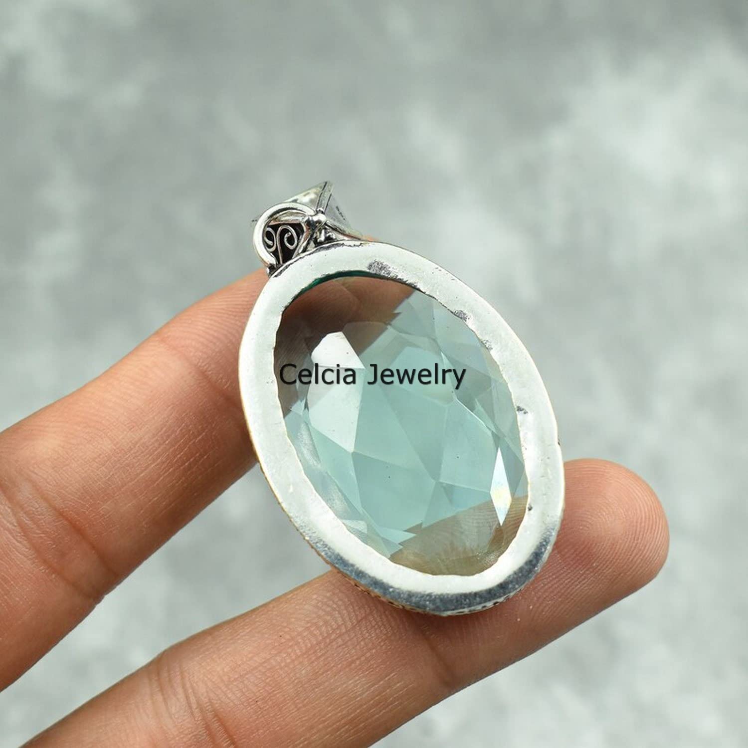 Massiver 925er Sterlingsilber-Anhänger für Damen und Herren, echter ovaler blauer Topas-Edelstein, einzigartiger handgefertigter November-Geburtsstein-Anhänger
