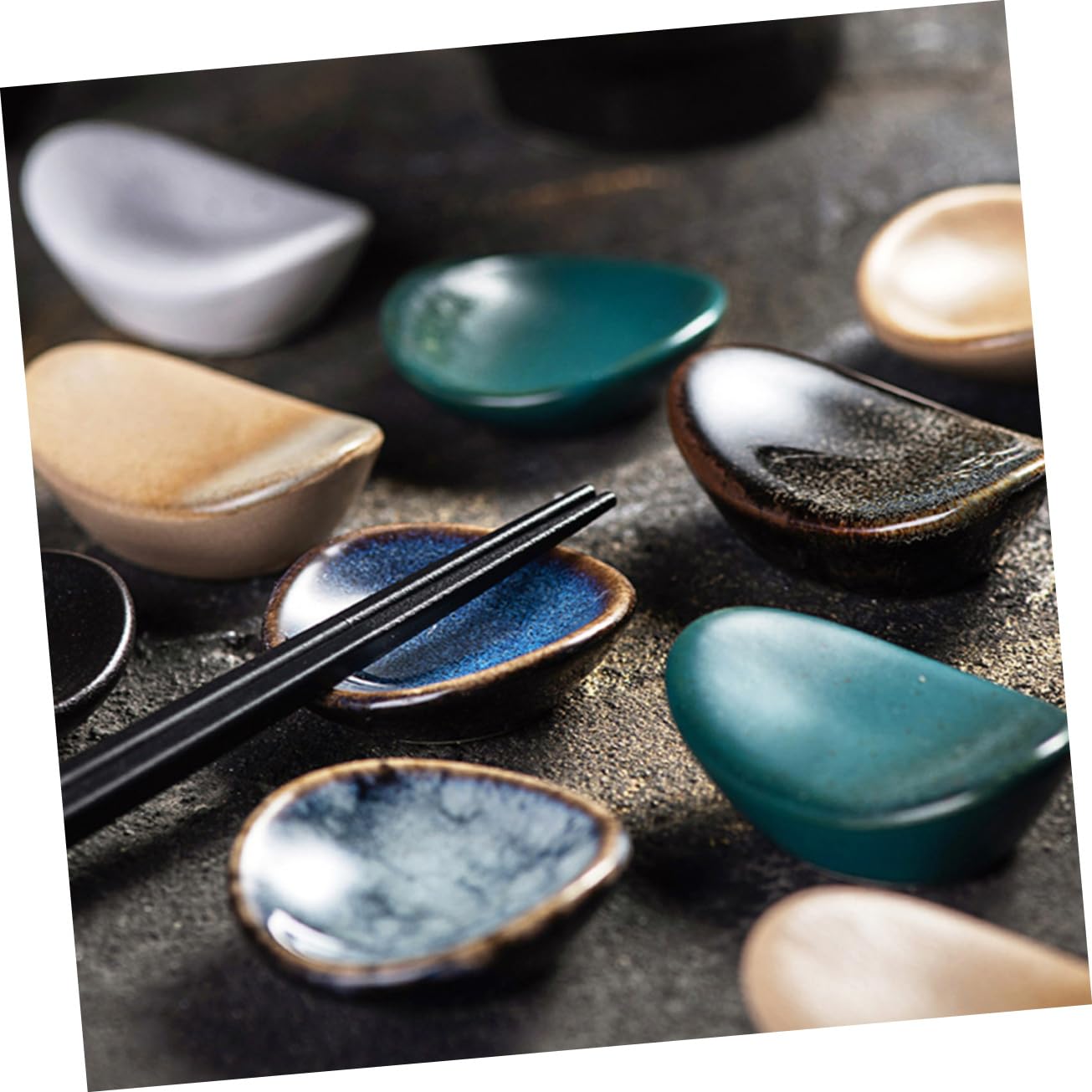 Cabilock 6Pcs Chopsticks Racks Elegant Style Holders for Spoons Forks Tableware Supports for Clean Dining Environment Chic Design for Home Restaurant Use