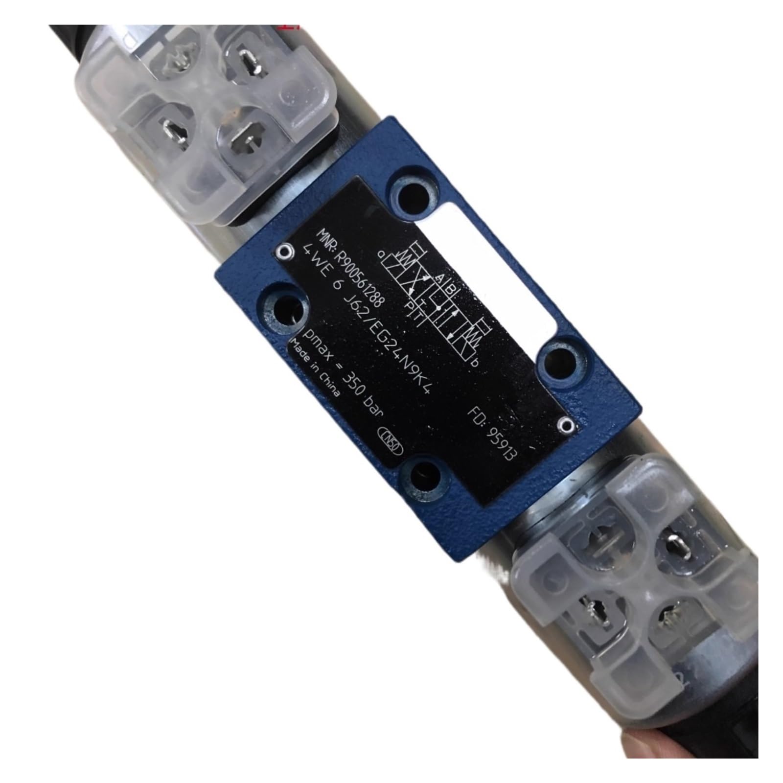 Solenoid Valve MNR: R900561288 4WE 6 J62/EG24N9K4 4WE6J6X/EG24N9K4