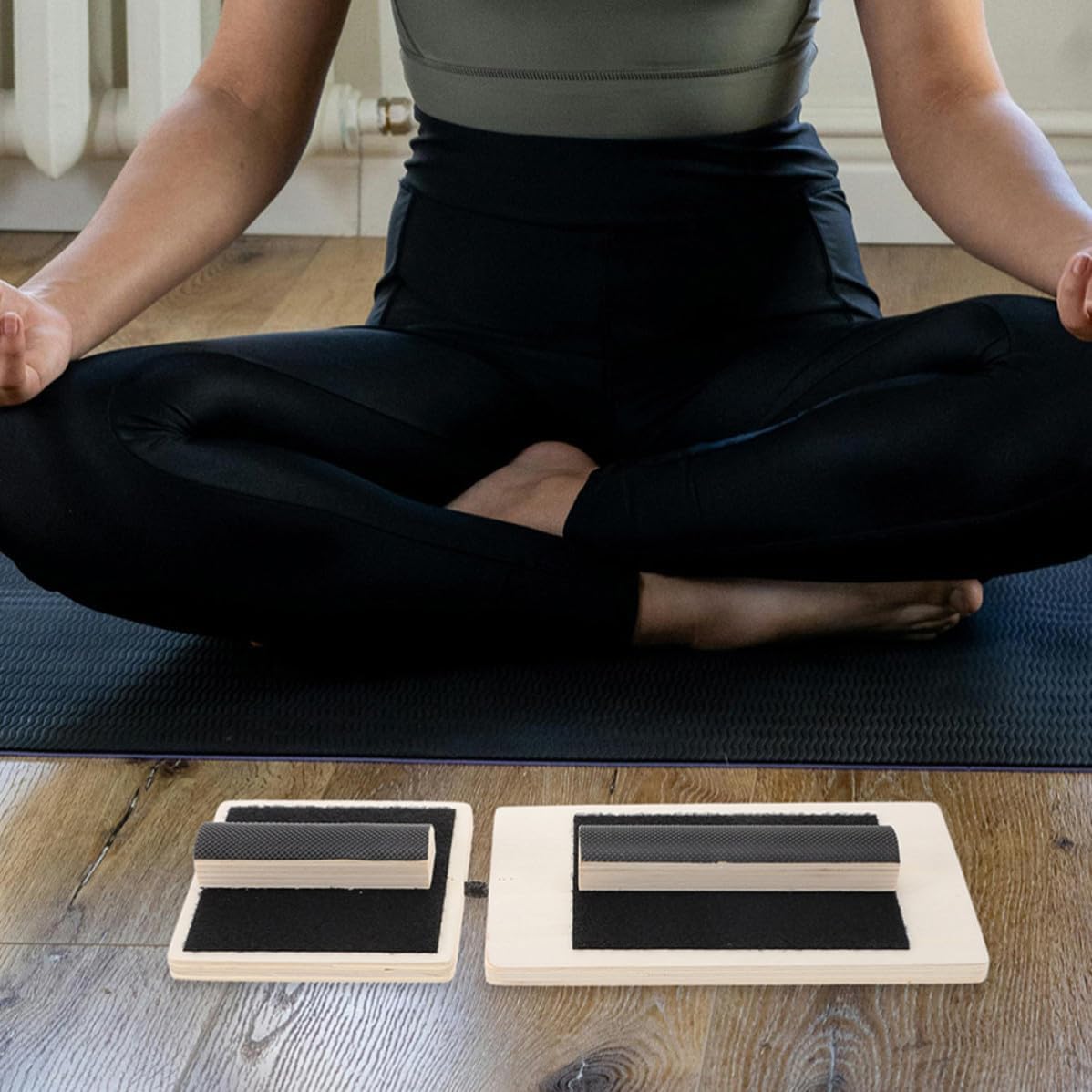TEHAUX Calf Stretching Boards Foot Tool 2pcs Wooden for Ankle Stability and Balance Improvement Beige Wooden Stability Equipment for Long Periods for Training Athletes and Dancers