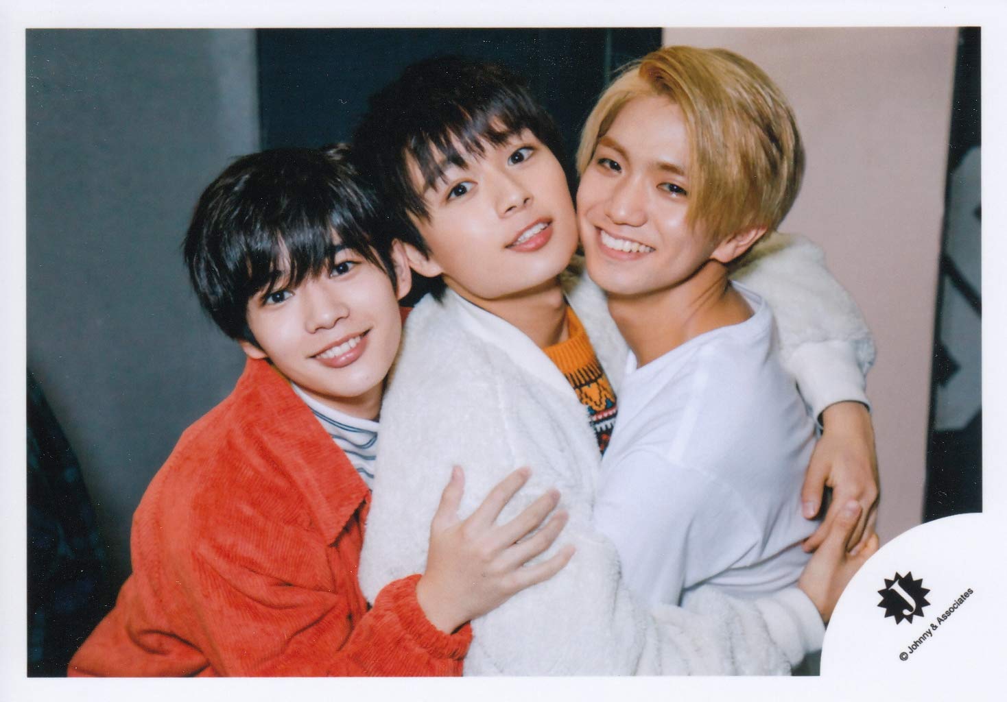 関西ジャニーズJr. 関ジュ 公式写真① Amazon.co.jp: 関西ジャニーズJr 公式 生 写真（混合）J00052