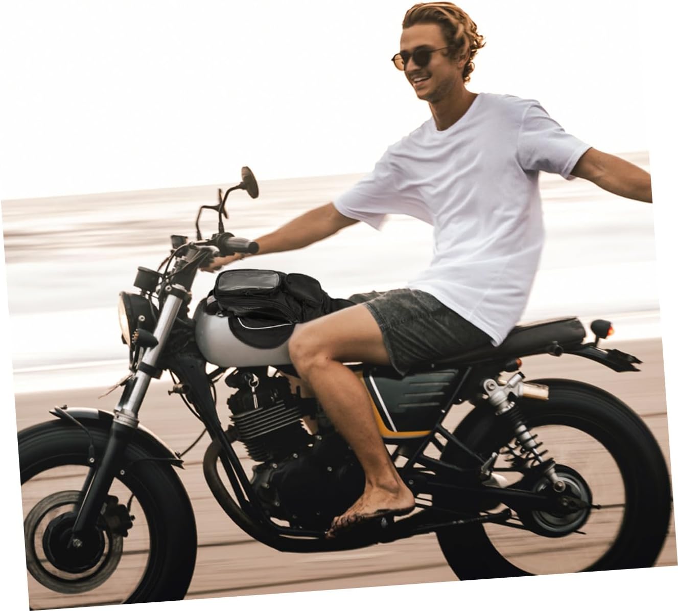Magnetic Waterproof Motorcycle Tank Bag Motorcycle Pouch Outdoor Riding Fuel Tank Bag for Motorbike Supplies