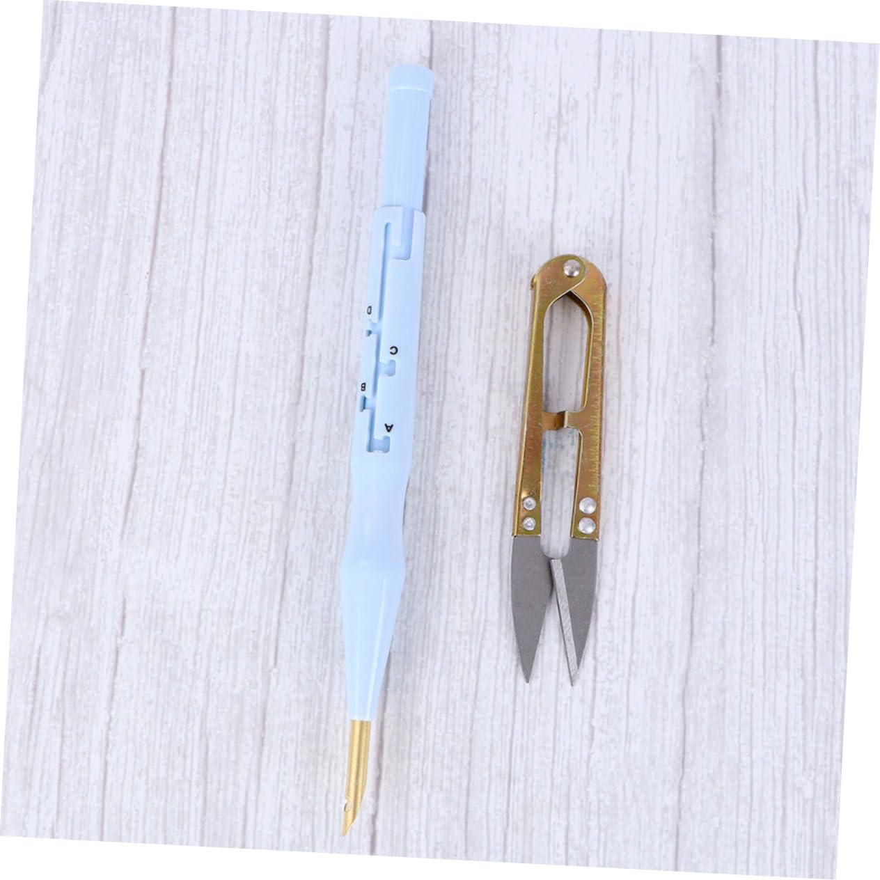 DOITOOL Kit de Base Cuadrada para Bordado con Punzón Set Diy para Principiantes Incluye Tijeras Hilos Colores Herramientas de Manualidades para Patrón Estilo Niña Pequeña