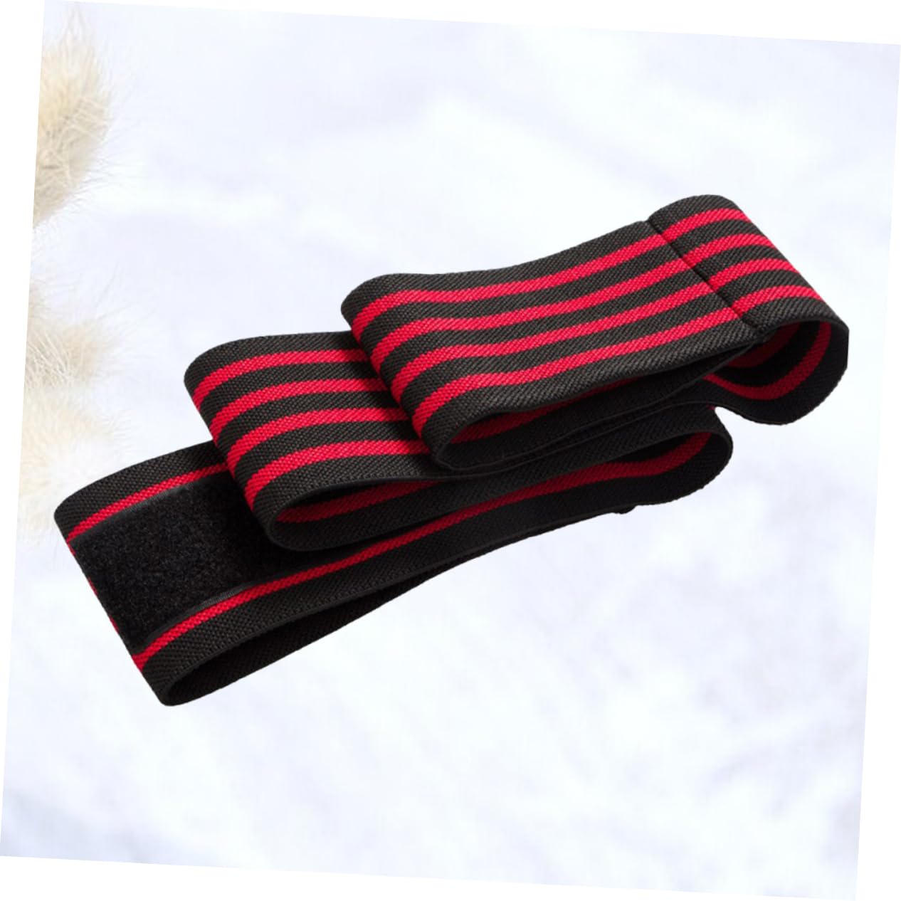 PartyKindom 1 Pair Elbow Protector Bands for Sports Thickened Design for Injury Prevention Comfortable Cloth Material for Fitness Everyday Activities Eye Catching Appearance