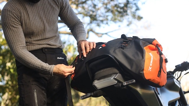 Amazon.com: KRONOX Motorcycle Dry Bag, 60L Black Duffle