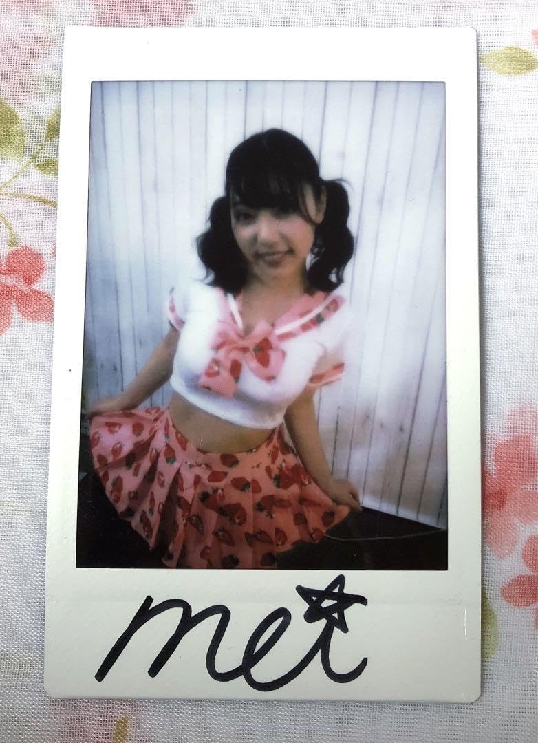 9bic 仮屋瀬さつき　ピンチェキ　サイン入り 9bic 仮屋瀬さつきピンチェキサイン入り