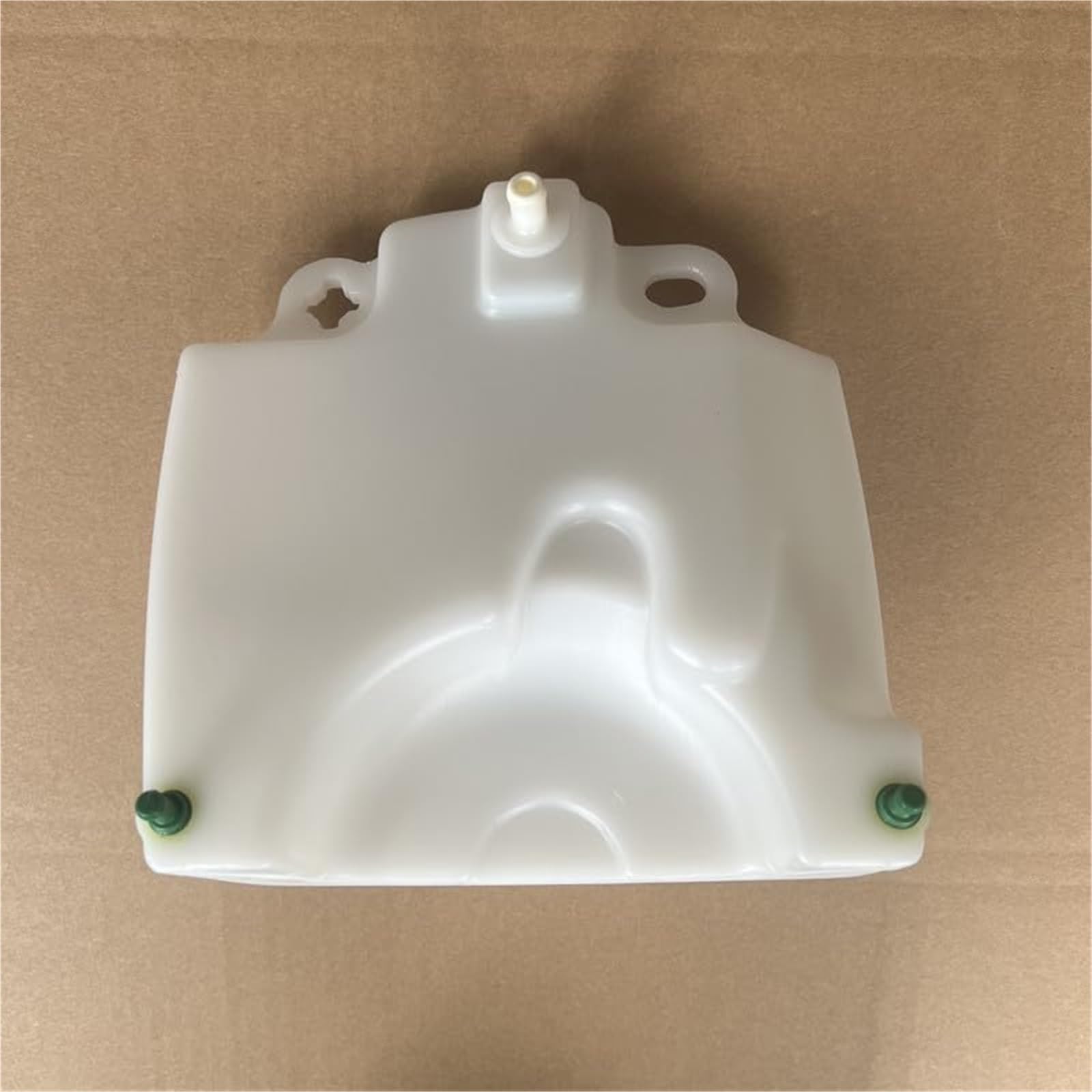 Conjunto de tapa y tanque de combustible, for 4 motores