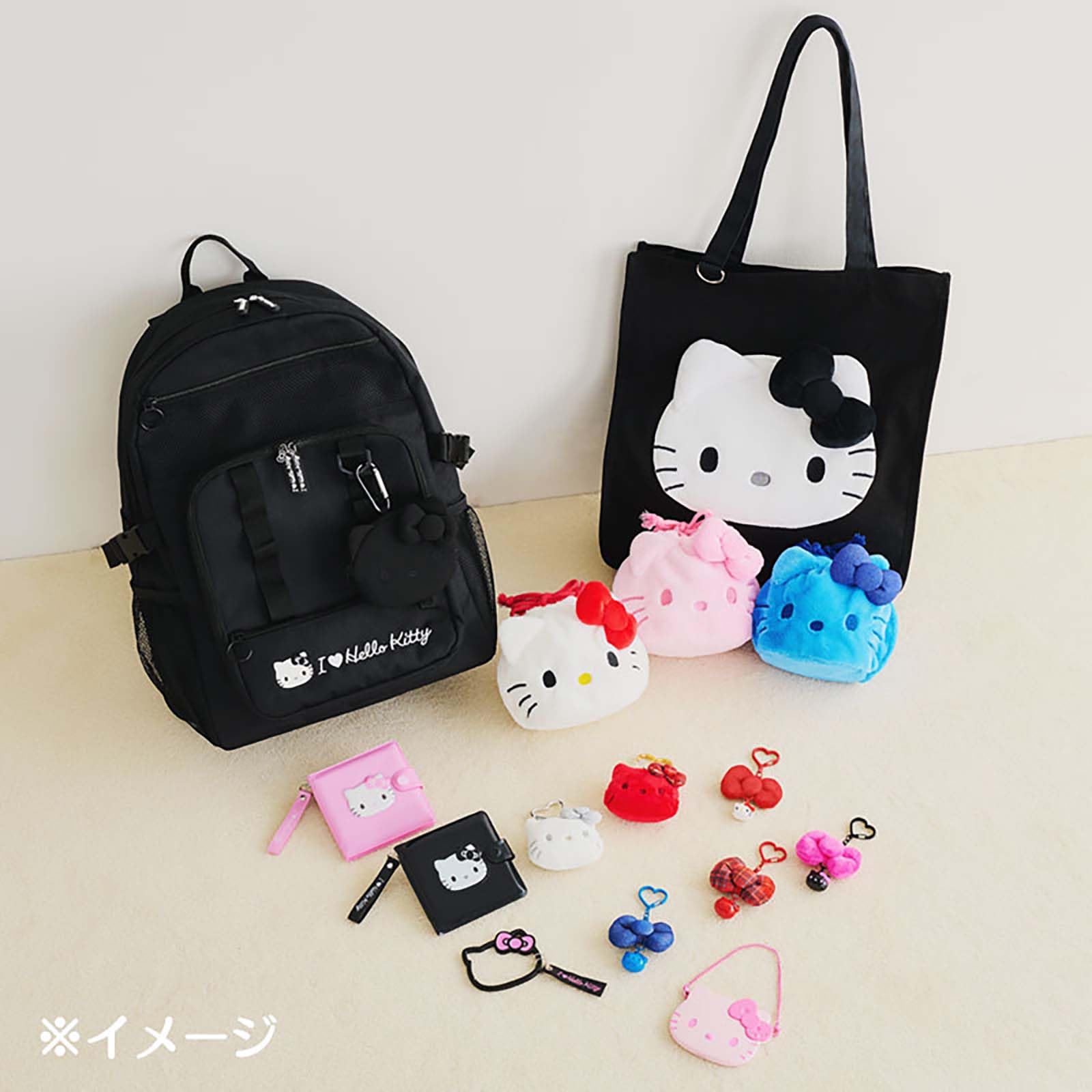 Amazon.co.jp: サンリオ(SANRIO) フェイス形巾着（I Love Hello Kitty
