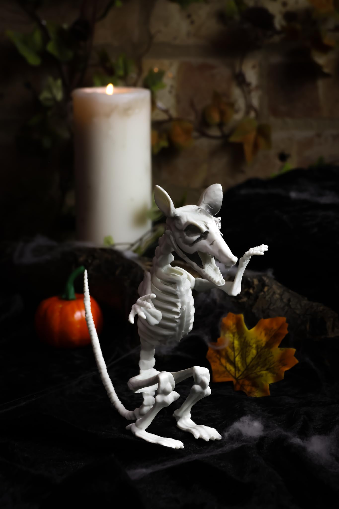 Creepy Baby-Skelett-Puppe Im Viktorianischen Kleid – Gruselige Halloween-Deko Für Partys & Schau-Szenen