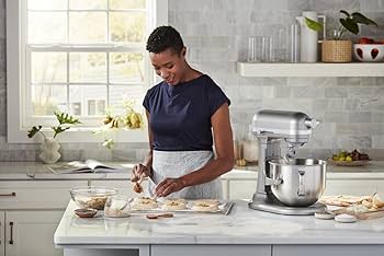 KitchenAid ホワイト KitchenAid Artisan White 5-Quart Tilt-head Stand Mixer in