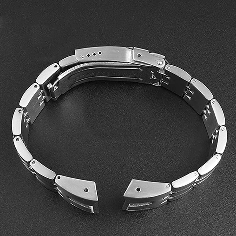 Bracelet incurvé en métal massif avec fixation solide concave-convexe