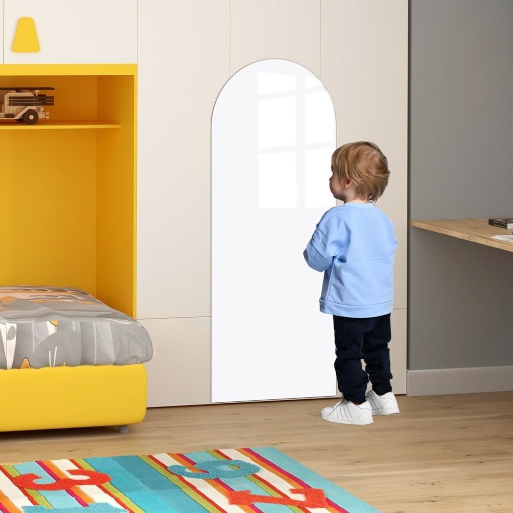 Zilimontt Tableau noir magnétique autocollant mural pour enfants, tableau à dessin créatif avec autocollant magnétique, craie colorée et chiffon pour salle de jeux, chambre d'enfant, salle de classe