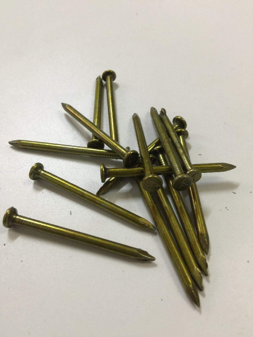 Clavos para mampostería Clavos para cemento Clavos de cemento Clavos de hardware 10 piezas Pintaron un clavo. Clavos de hierro colgantes. Pinturas murales. Clavos de cemento. Clavos de acero, paredes.