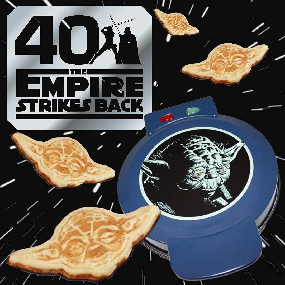 Uncanny Brands Star Wars Yoda Waffle Maker