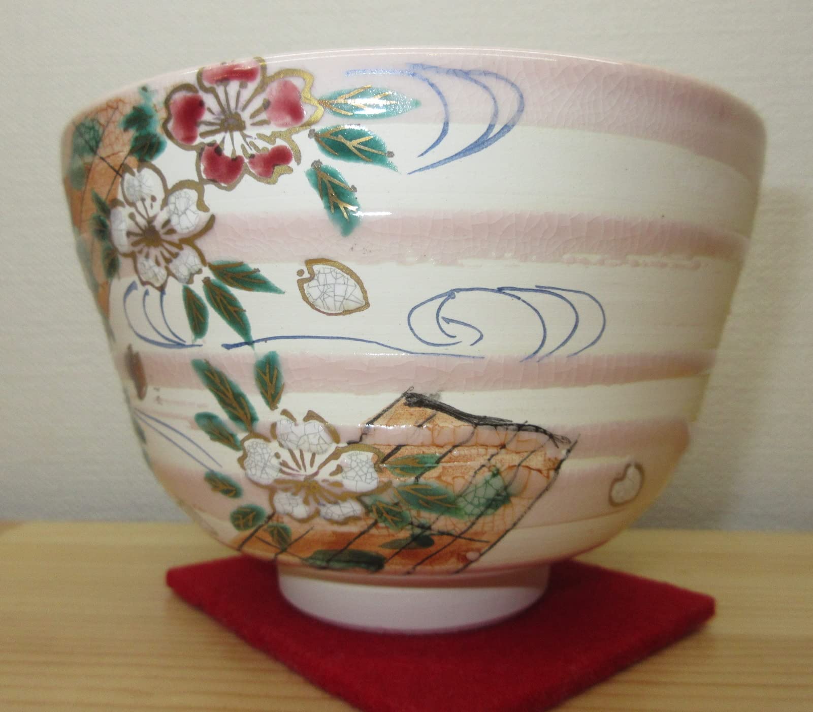 送料込【逢絢亭・新品】茶道具 茶碗 京焼 桃釉 花筏の図 中村与平 紙箱入り 送料込【逢絢亭・新品】茶道具 茶碗 京焼 桃釉 花筏の図