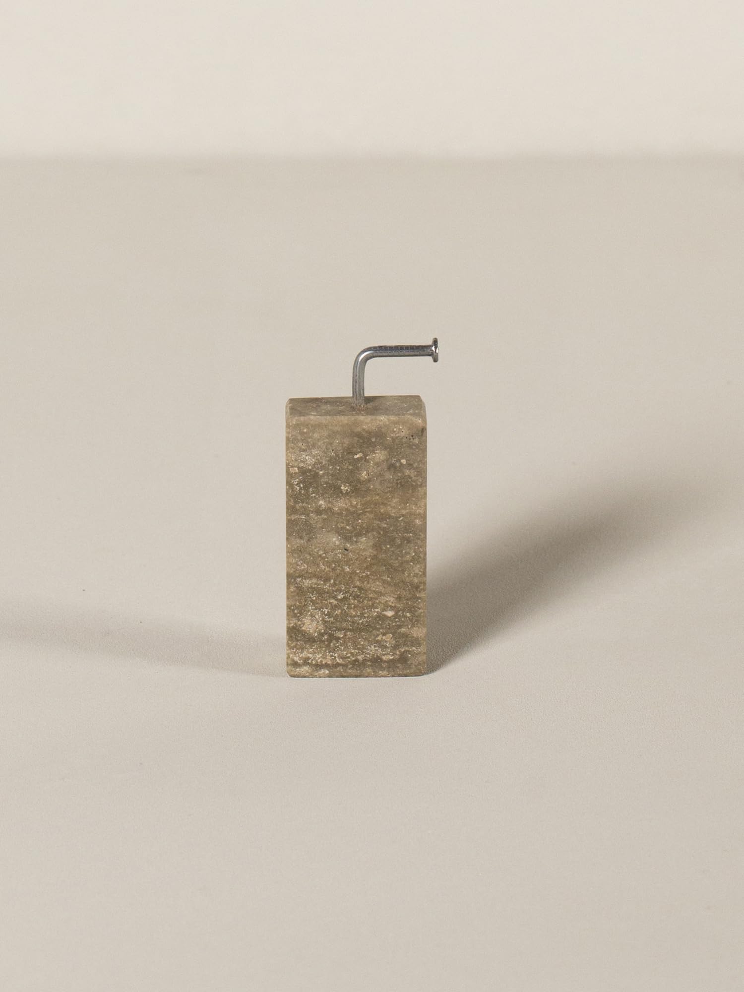 Abrebotellas de mármol (Travertino Noce)