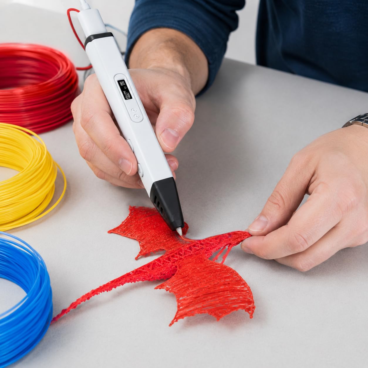 CSL – 3D Druckstift Starterkit - mit OLED Display - kabellos – inkl. PLA-Filamente - USB C – 3D Stift für kreatives Gestalten/Basteln – Jungendliche und Erwachsene