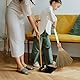 minkissy Handgefertigter Strohbesen Aus Mais Mit Holzgriff Abnehmbarer Besen Für Bodenreinigung Für Wohnzimmer Garage Garten Und Innenhof Langlebig Und Vielseitig Einsetzbar