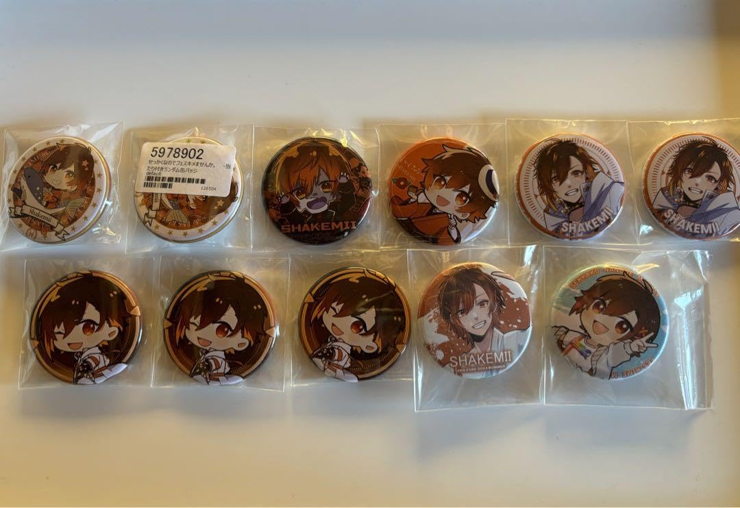 Amazon.co.jp: フェスキメ クレノア しゃけみー 缶バッジ まとめ