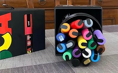 Posca - UniPosca Set con 4 Pennarelli Acrilici Assortiti, Varietà