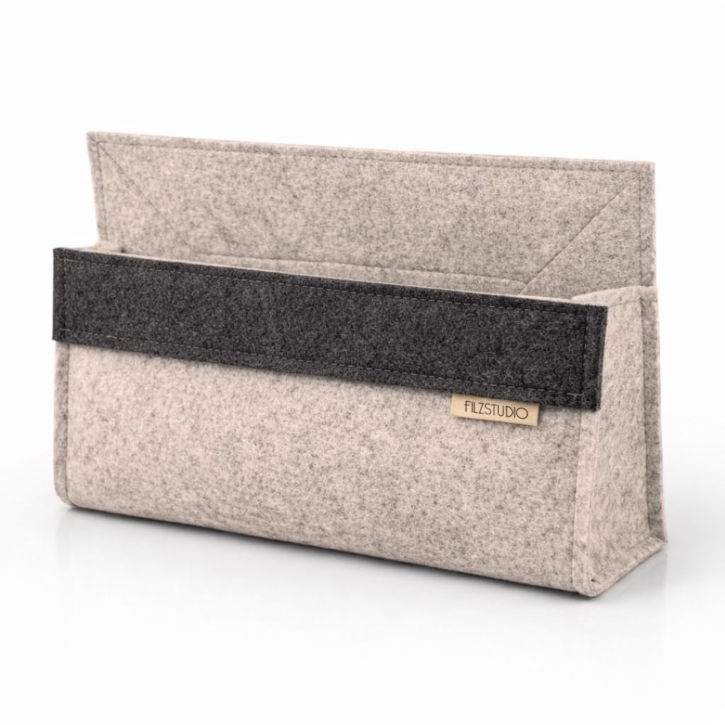 Filzstudio Wandtasche aus Wollfilz - Klebe-Klett - kleiner Wandorganizer für Wohnmobil, Bett & Flur, handgefertigte Filztasche aus 100% Merino-Wollfilz, Organizer für Handy, Kabel, Brille, 24 × 15 cm