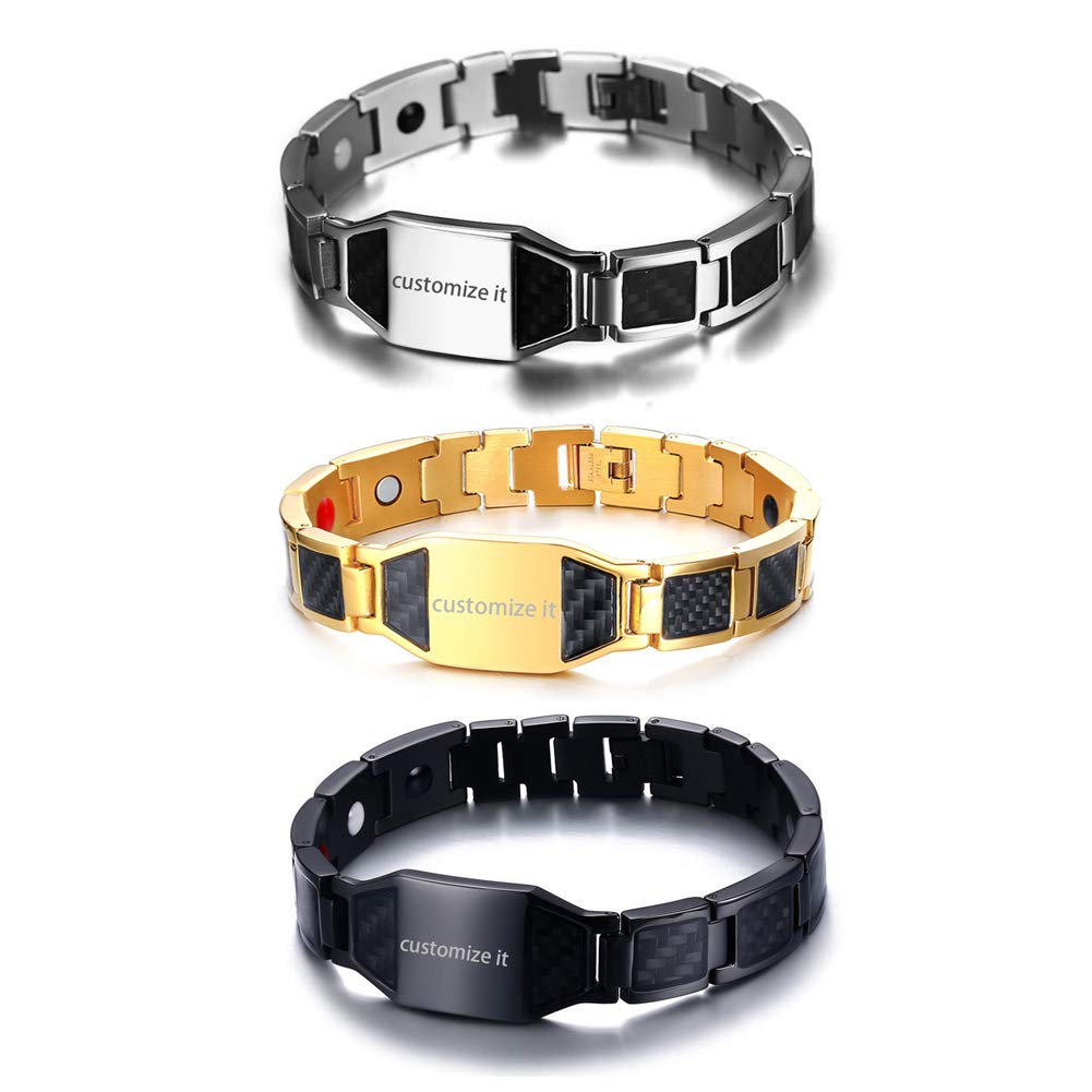 JewelryWe Bracelet Homme Personnalié Magnétique: Bracelet Prénom Personnalisable en Acier Inoxydable et Fibre de Carbone avec Gravure Laser 21.5 Centimètres - Cadeau Noël Anniversaire