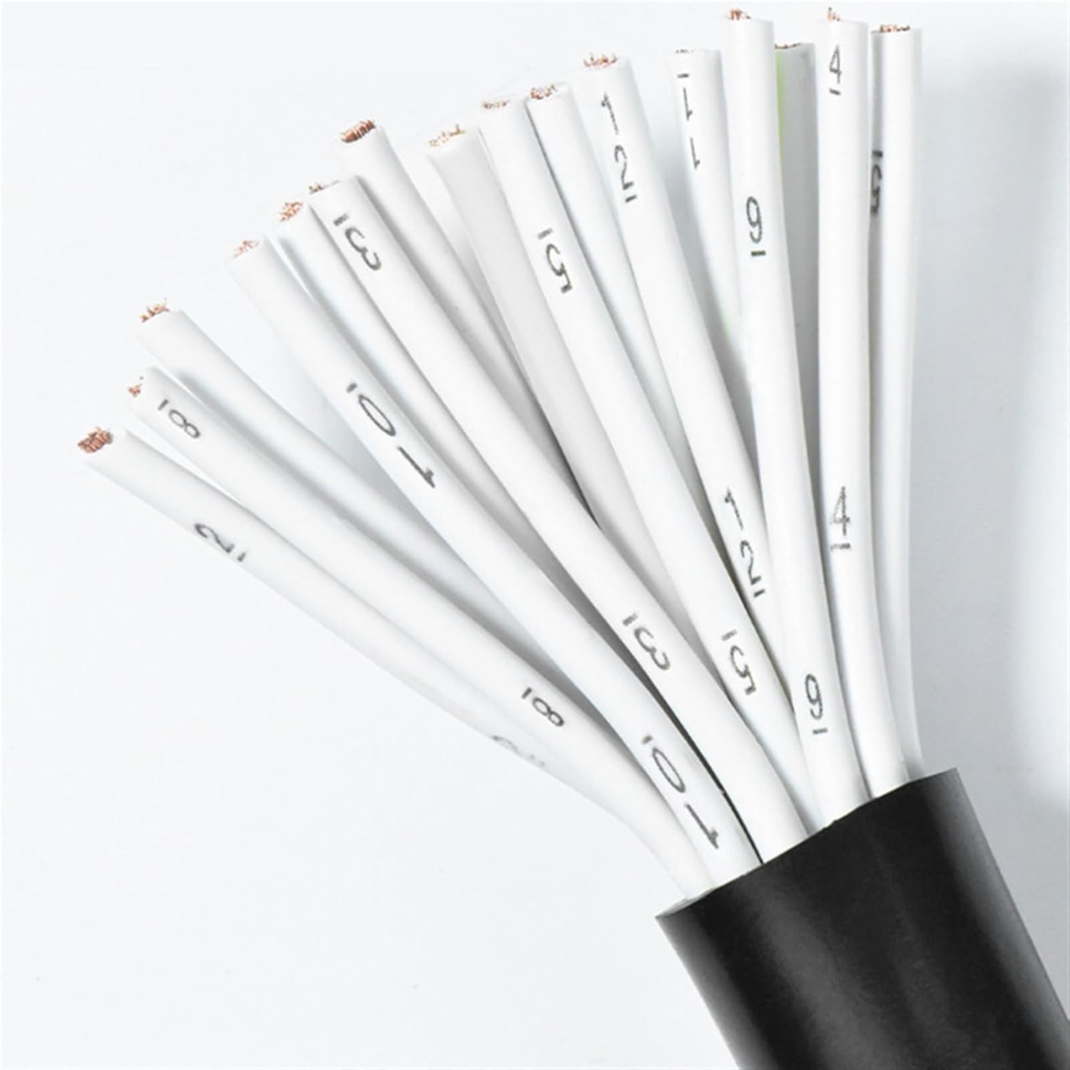 Câble multiconducteur à 16 conducteurs de 0.3mm en cuivre avec gaine isolante pour extérieur, 1m