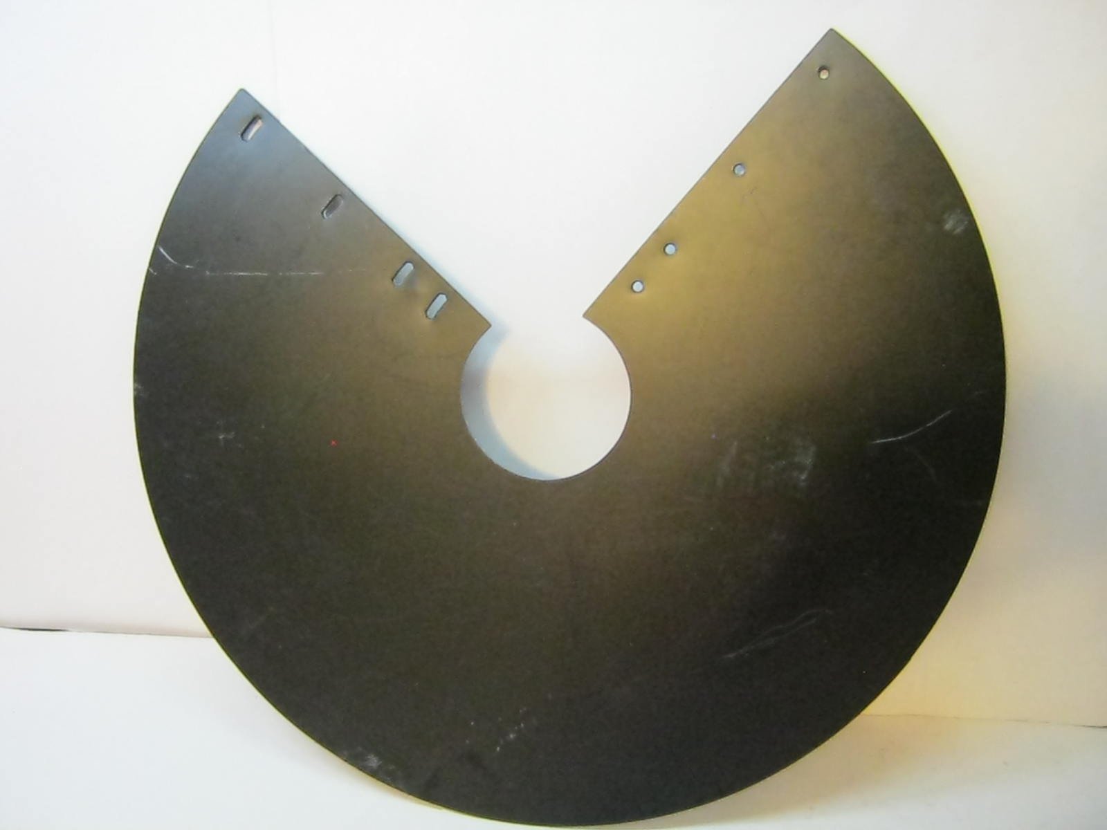 barrel feeder funnel plastic 17.5 inch across