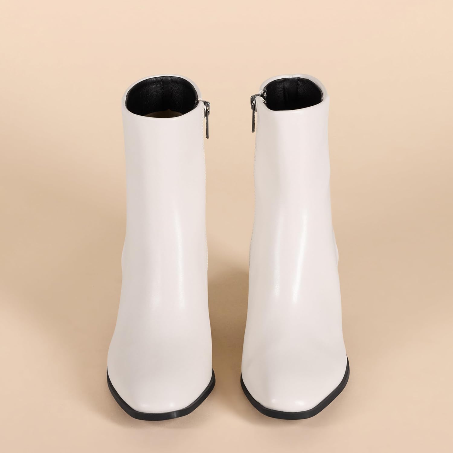 Amazon Essentials Women's Clean Heel Ankle Boots - Image 4