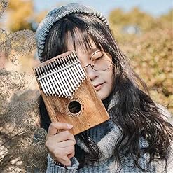 Pouce Piano EQ Kalimba en Bois Massif Vibrato Piano Main 17 Tone C Touche Tune 8 Accessoires pour Les débutants Mélomane… - Les Beatles, Paul McCartney, John Lennon, RIngo Starr, George Harrison Pouce Piano EQ Kalimba en Bois Massif Vibrato Piano Main 17 Tone C Touche Tune 8 Accessoires pour Les débutants Mélomane… – Image 4