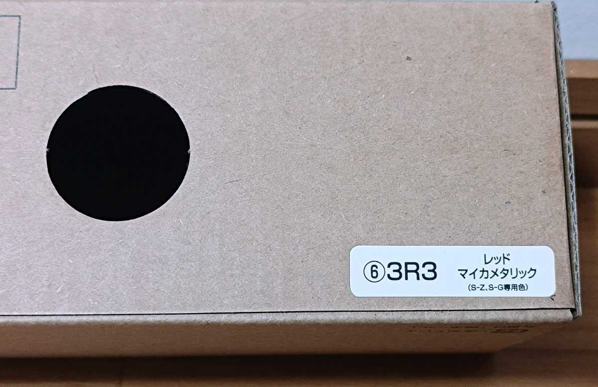Amazon | 新型ノア NOAH 1/30 カラーサンプルミニカー レッド