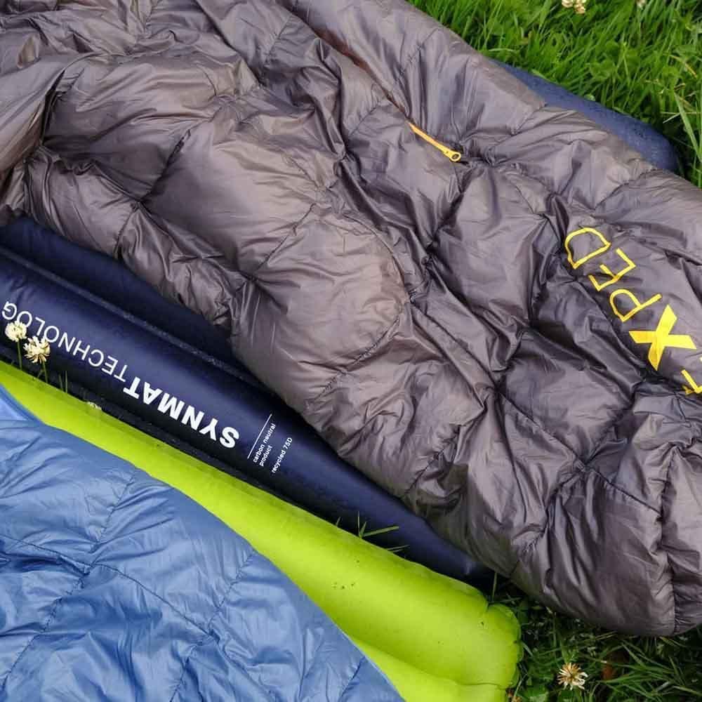 EXPED エクスペド VERSA バーサ 2R M エアマット 未開封 コスパの良い