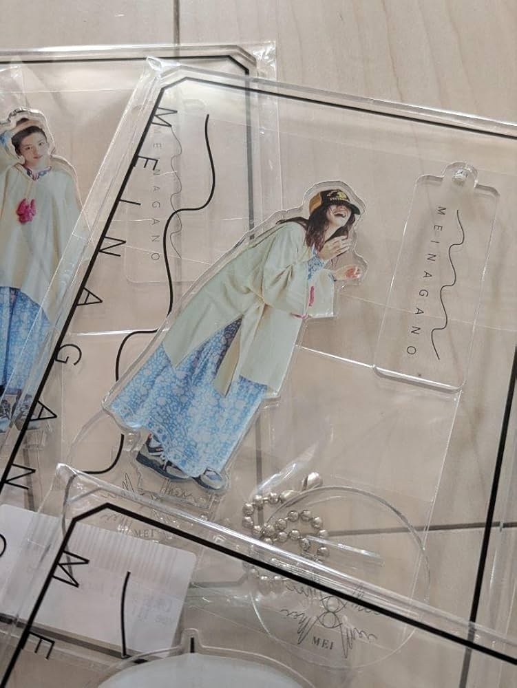 Amazon.co.jp: 永野芽郁 MEI 22 アクリルスタンド 全5種 team