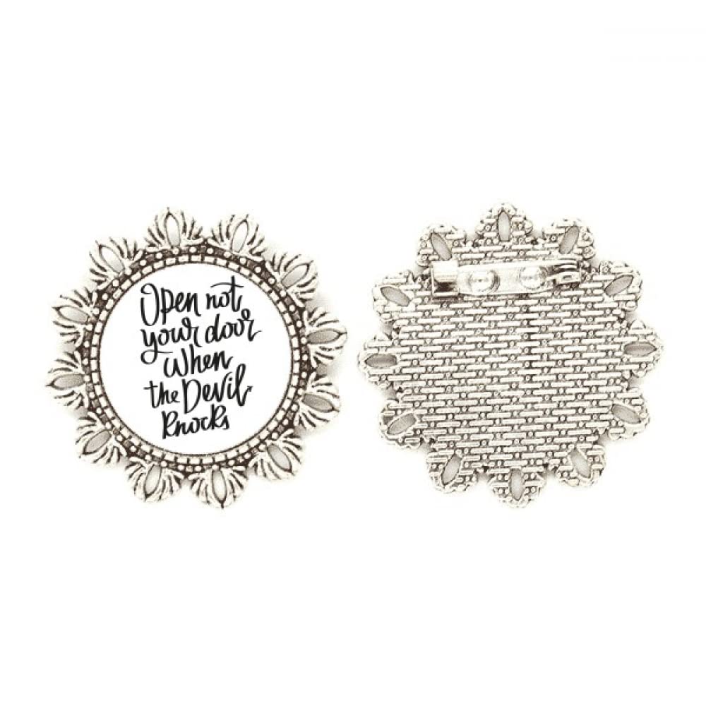 Broche de plata flor abierta para renovar ropa vieja con estilo 4