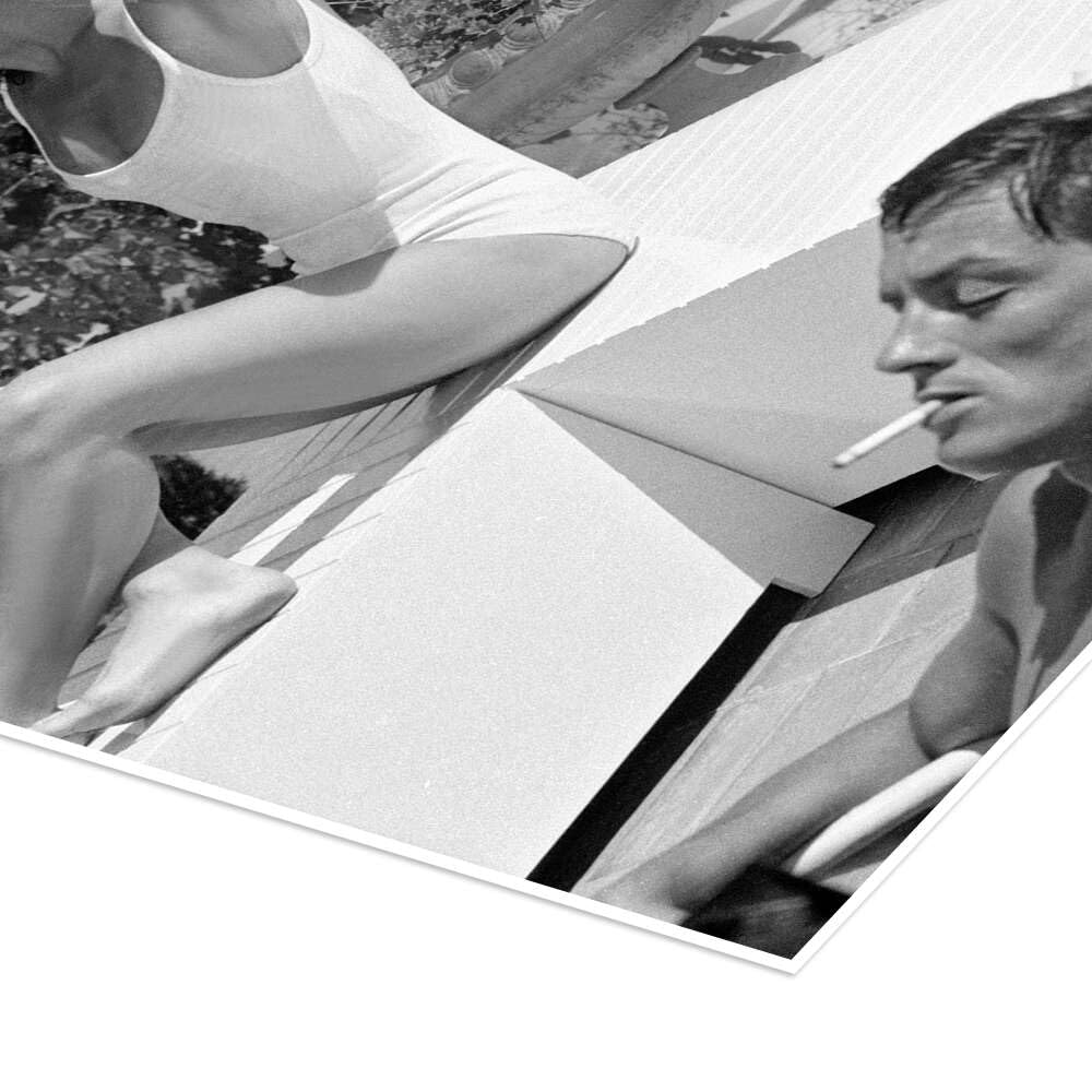 Posterlounge Romy Schneider e Alain Delon, La piscina, 1968 Poster | 80 x 120 cm Nero e Bianco Quadri Decorazione per pareti