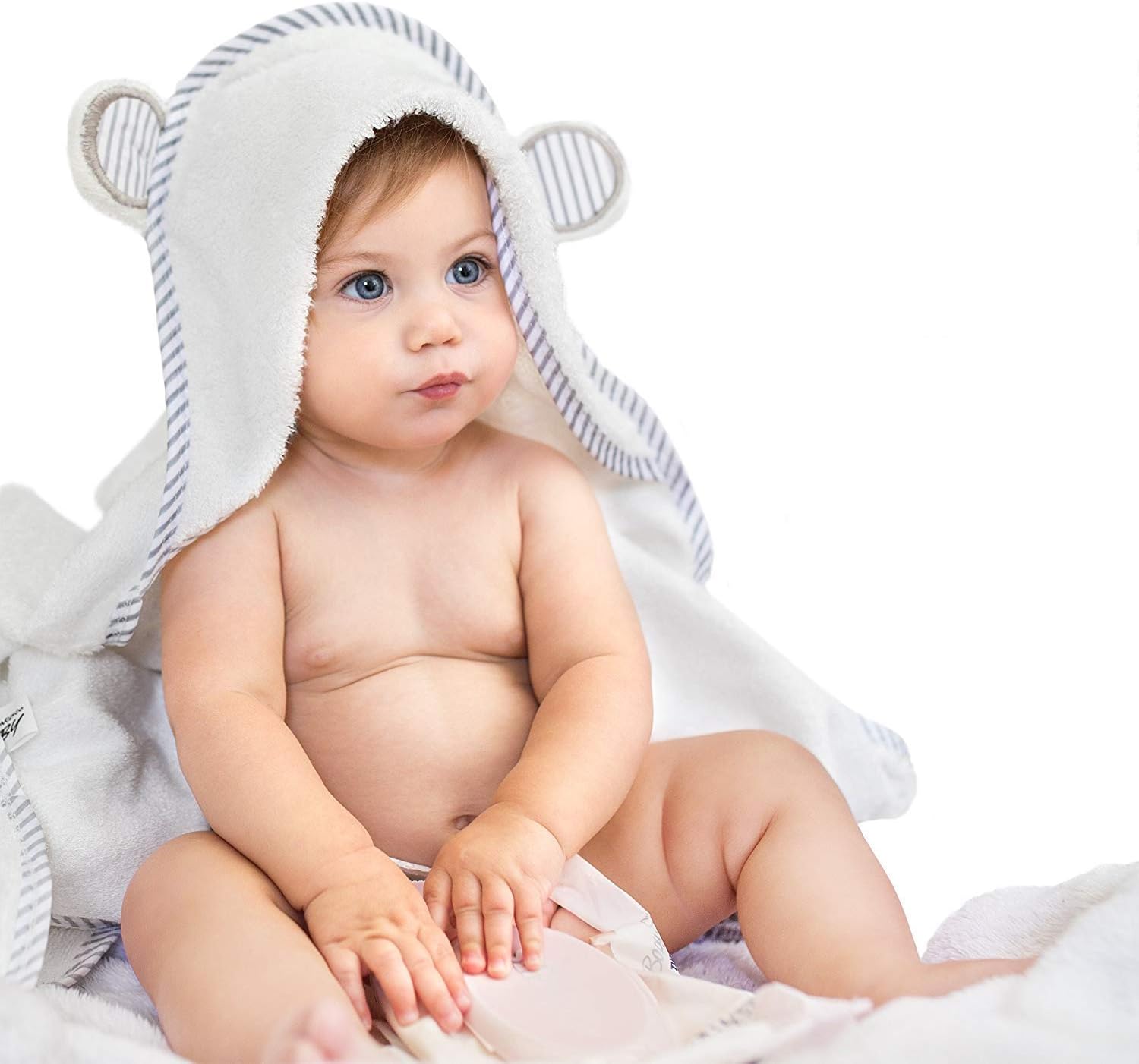 ProQ Soft Organic Bamboo Hypoallergenic Hooded Baby Bath Towel for Baby Boy and Girls (0 to 24 Months, White)