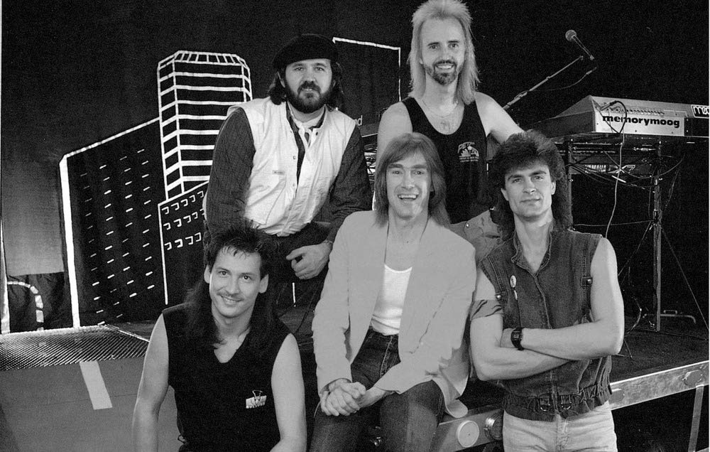 Petra bei Amazon Music