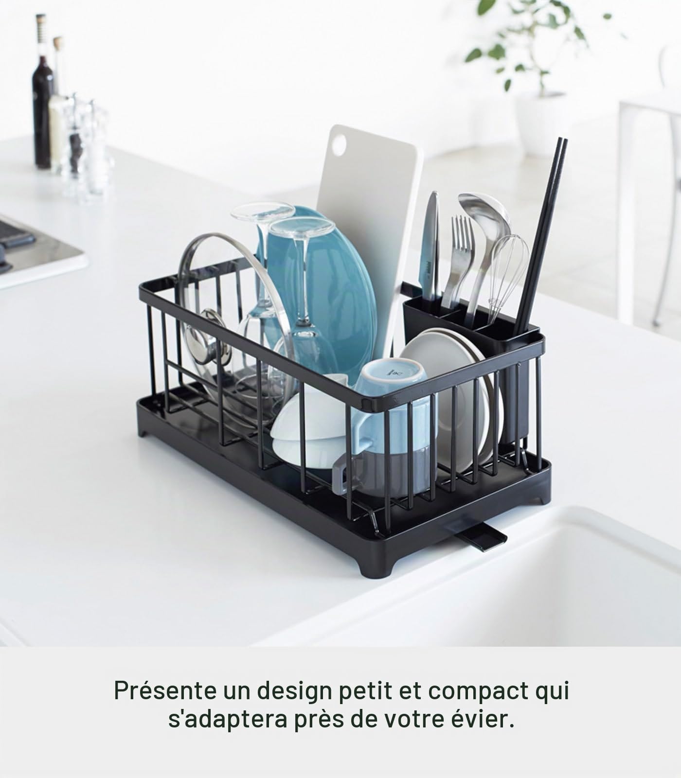 YAMAZAKI 2876 Tower Wire Dish Drainer, Black, Steel/ABS Resin, 42 x 23 x 17 cm