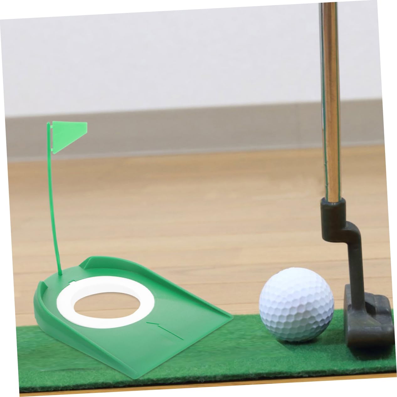 BESPORTBLE 5pcs Golf Putting Cup Indoor Training Hole with Flag Compact Material Golf Accessories for Skill Improvement for Enthusiasts