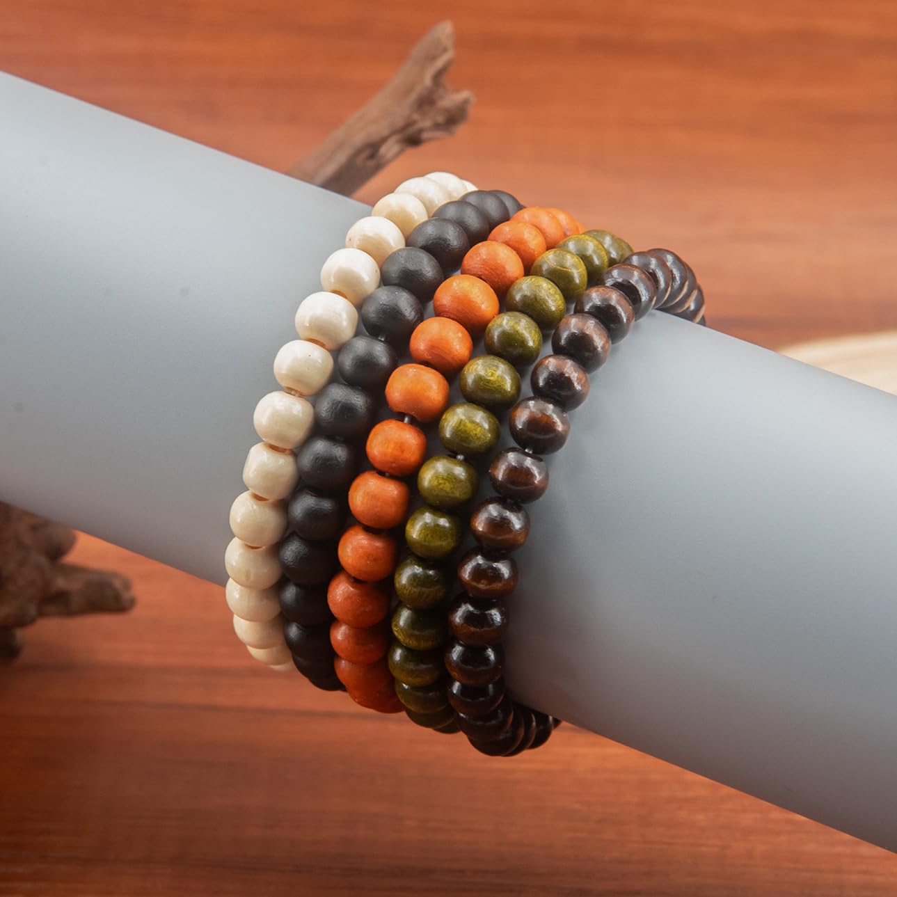 Set di 5 Braccialetti con Perline di Legno per Uomo e Donna - Stile Funky, Festa del papà, Festa della Mamma, Natale, Compleanni, Giorno del Ringraziamento. Perline per Braccialetti