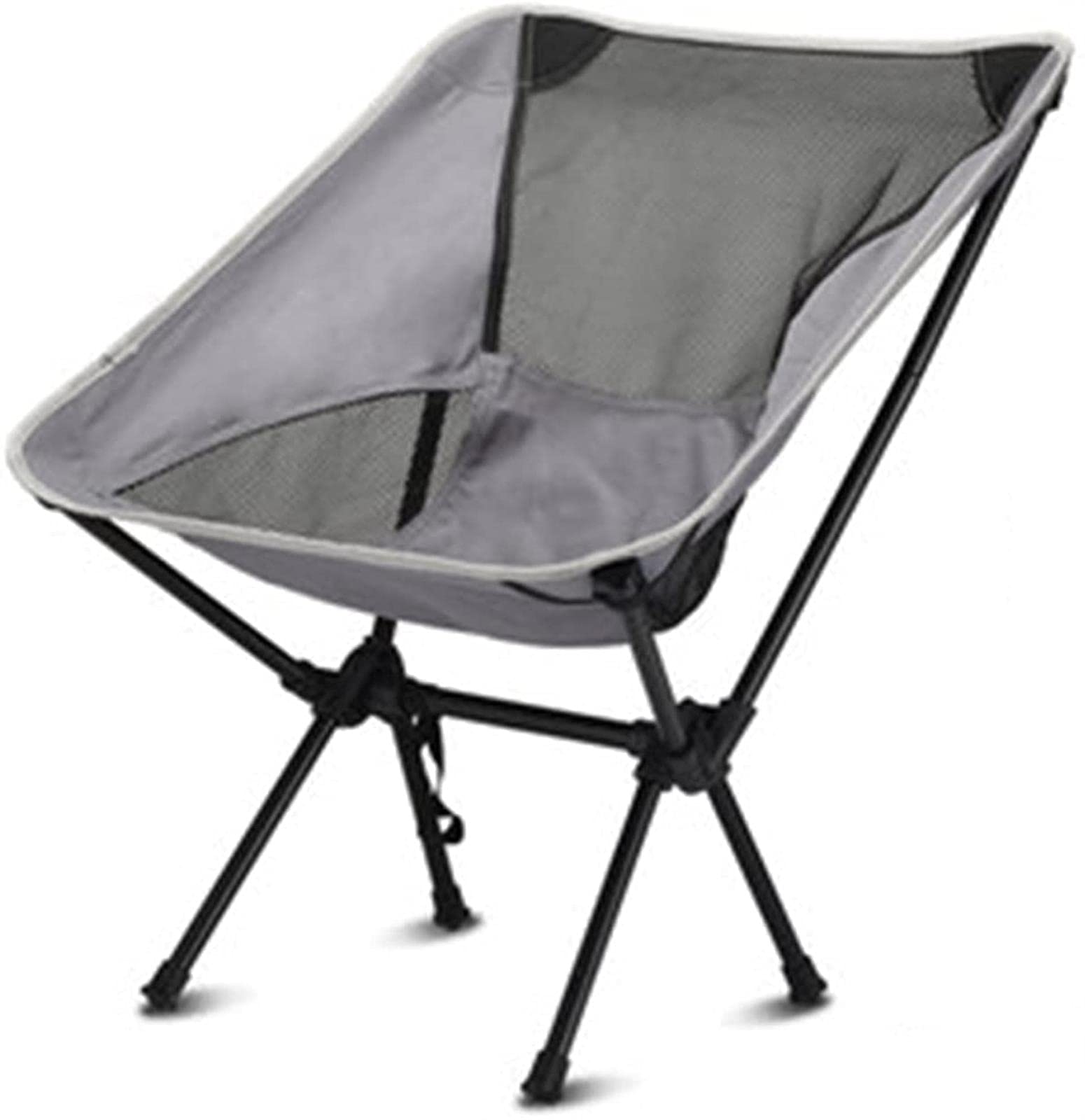 Chaise de camping portable grise pour partager des moments inoubliables autour d'un feu