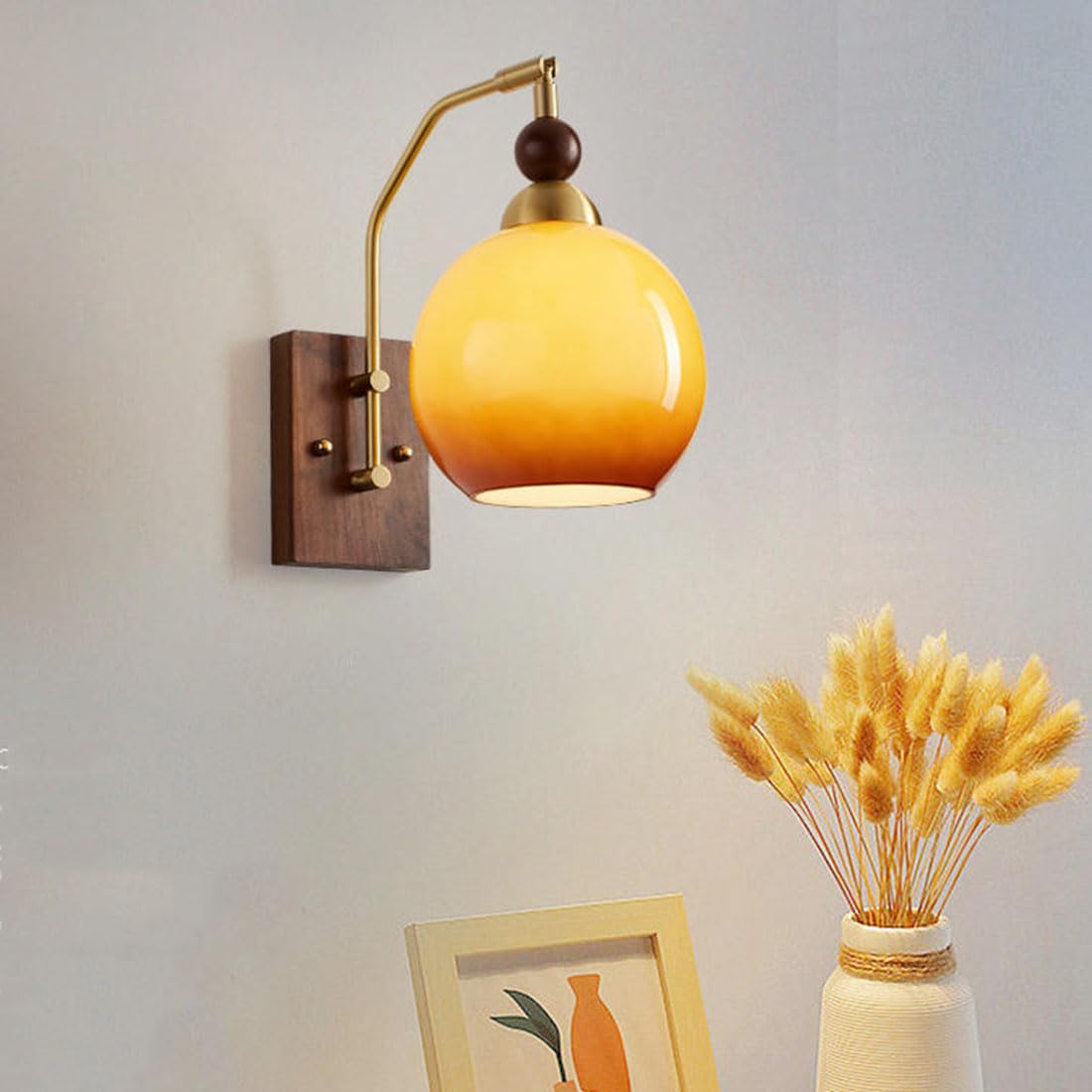 Applique da parete in stile industriale per interni, interamente in rame, con paralume in vetro e base in noce. Illuminazione moderna nordica per soggiorno, camera da letto, comodino, veranda e ingre