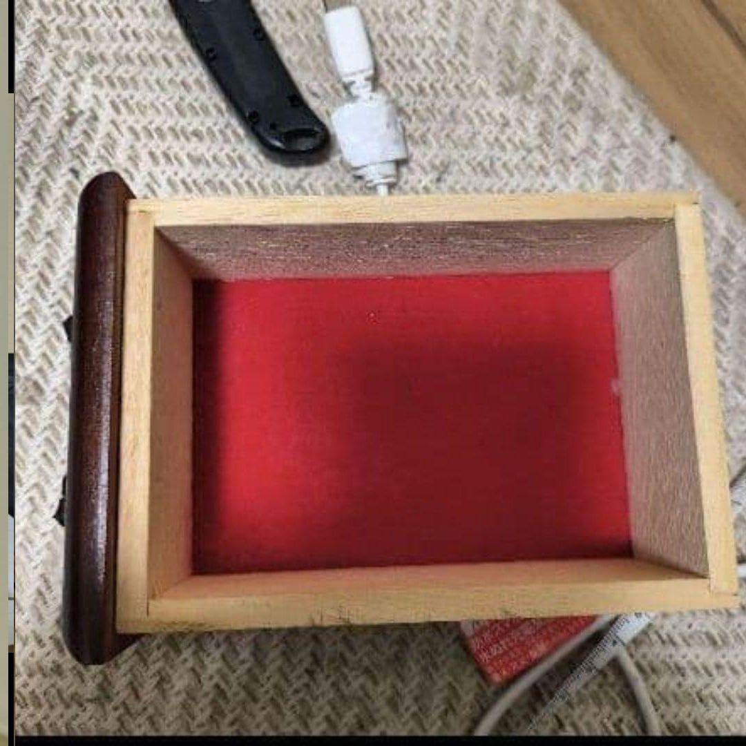 木製小型タンス 8引き出し 赤内装 Amazon.co.jp: 木製小型タンス 8引き出し 赤内装 : ホーム＆キッチン