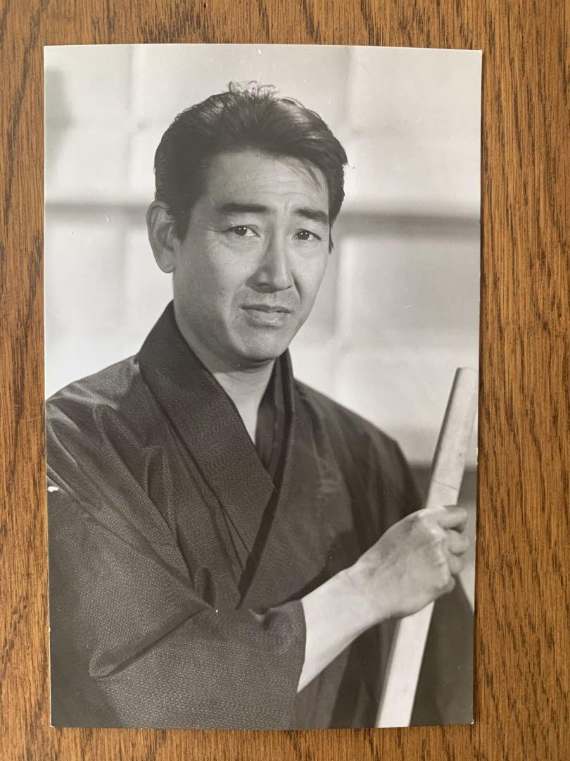 レアアイテム1982年発行 GUY'S ザ・プロマイド 高倉健 渡哲也 菅原文太 レアアイテム1982年発行 GUY'S ザ・プロマイド 高倉健 渡哲也