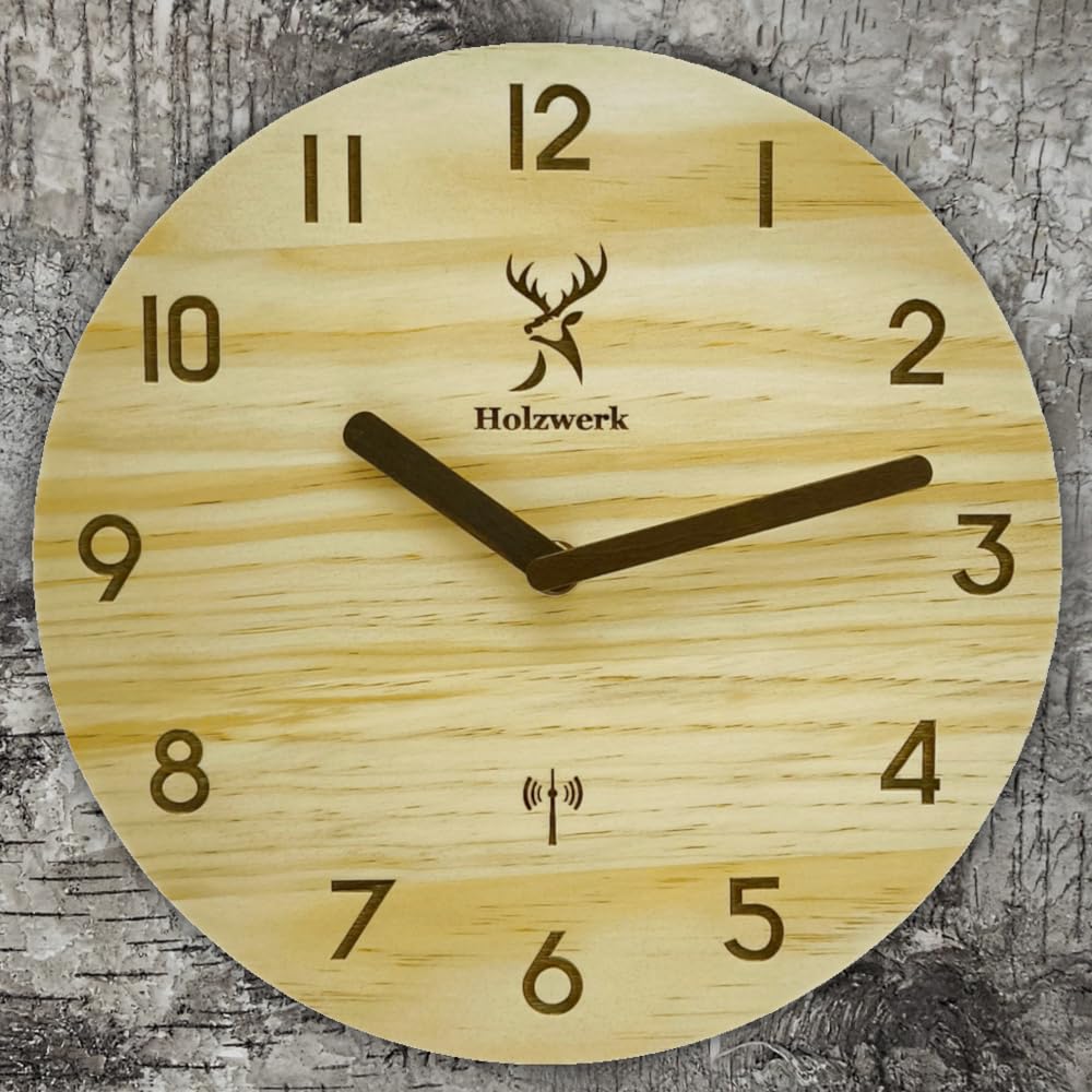 Holzwerk Germany Horloge murale radio-pilotée en bois naturel - Vintage - Mouvement sans bruit de tic-tac - Marron et blanc - En bois massif fait à la main - 25 cm